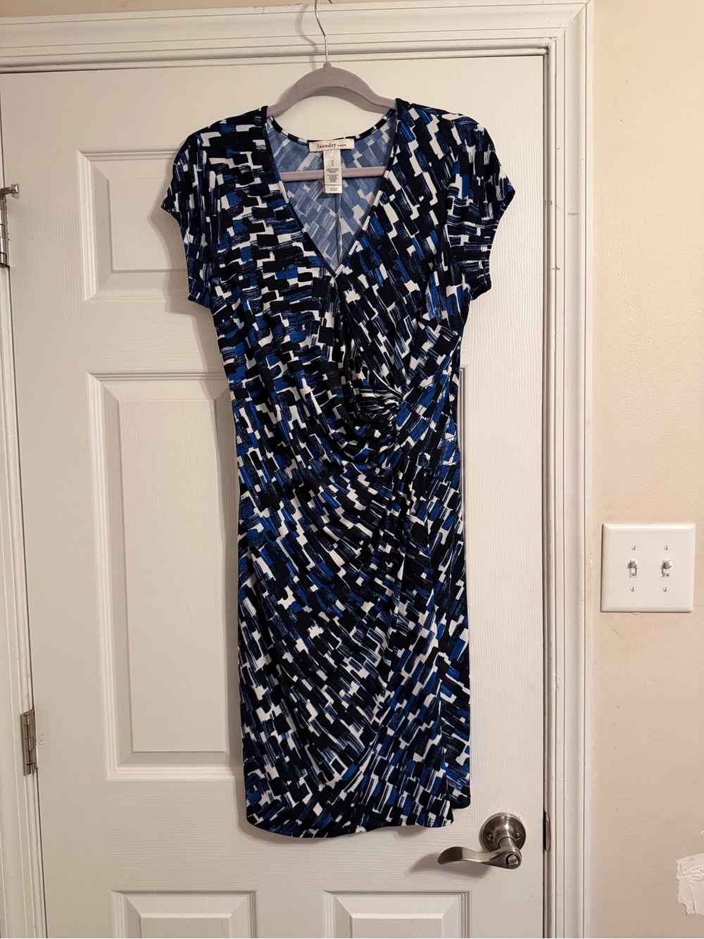 Laundry by Design Blue Black White Abstract Wrap-Style Dress